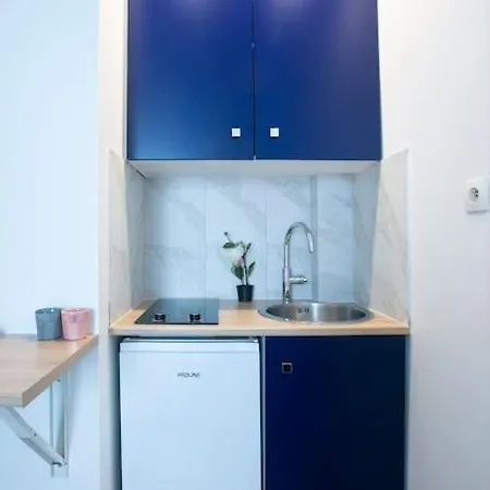 Daire Studio Renove De Charme - Canal Saint Martin Paris