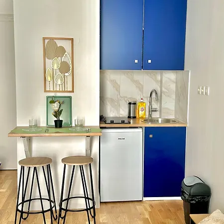 Studio Renove De Charme - Canal Saint Martin * Parijs